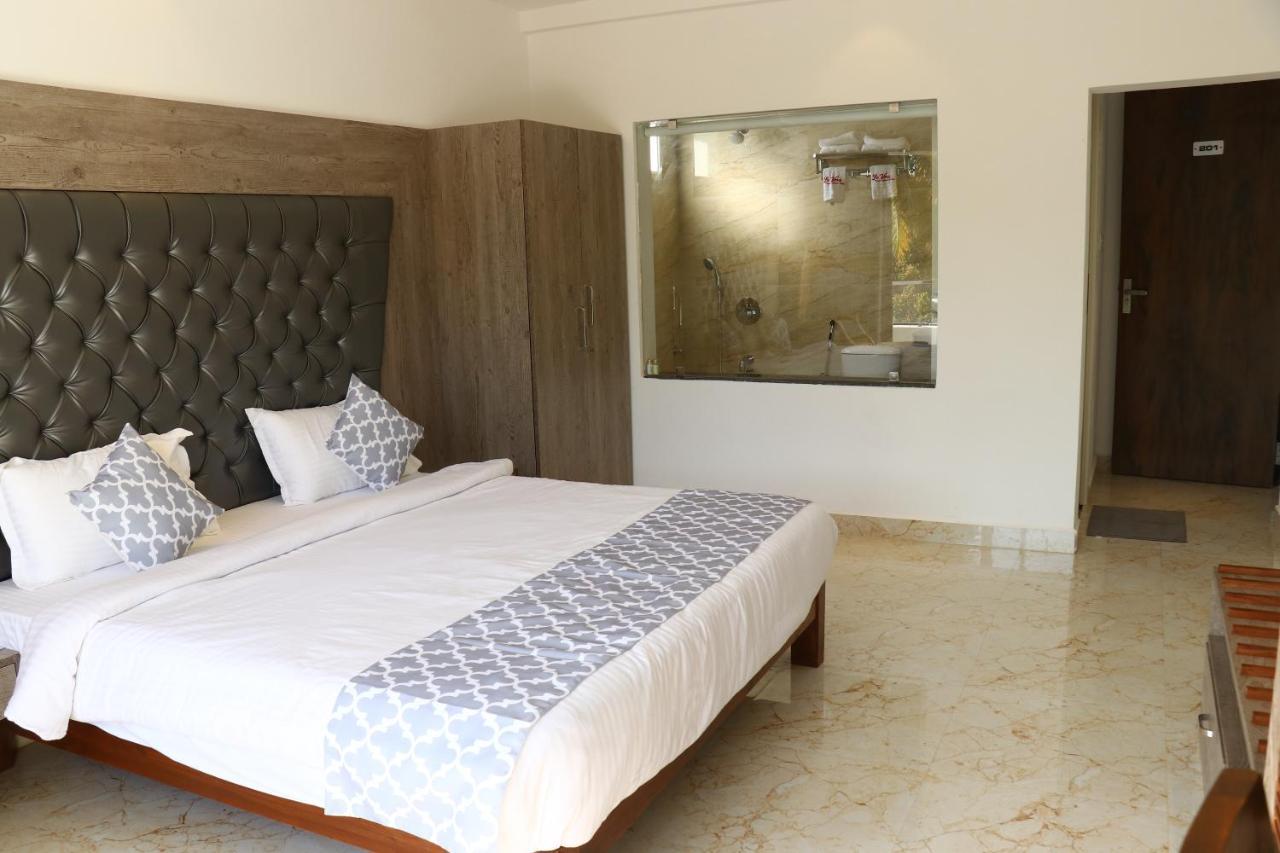 La Vera Boutique Hotel, Мандрем Экстерьер фото